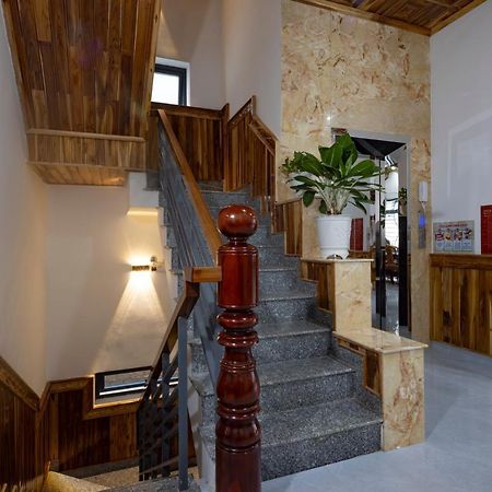 Hoang Lan Dalat Hotel Khu Chi Lăng Esterno foto